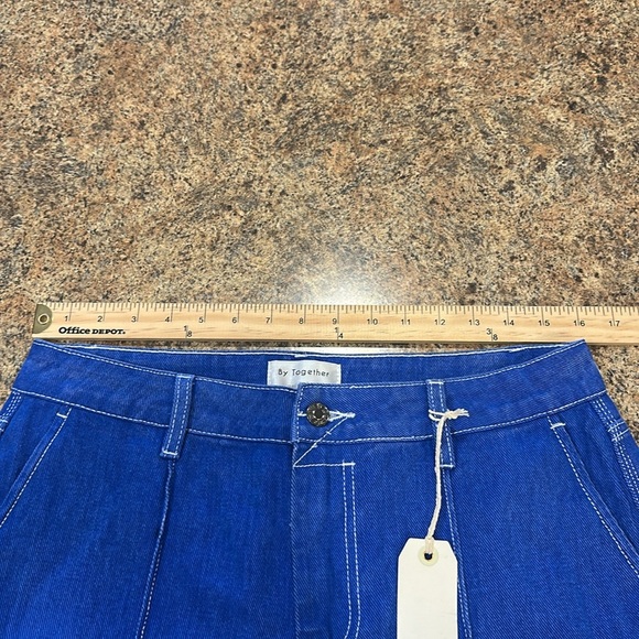 By Together Wide Leg Jeans Size Large Blue High Waisted Seam Detail Side Pockets - Picture 12 of 14